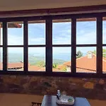 Pliades Traditional Ξενοδοχείο Παλαιός Παντελεήμων