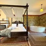 Pliades Traditional 3* Παλαιός Παντελεήμων