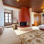 Pliades Traditional 3* Παλαιός Παντελεήμων