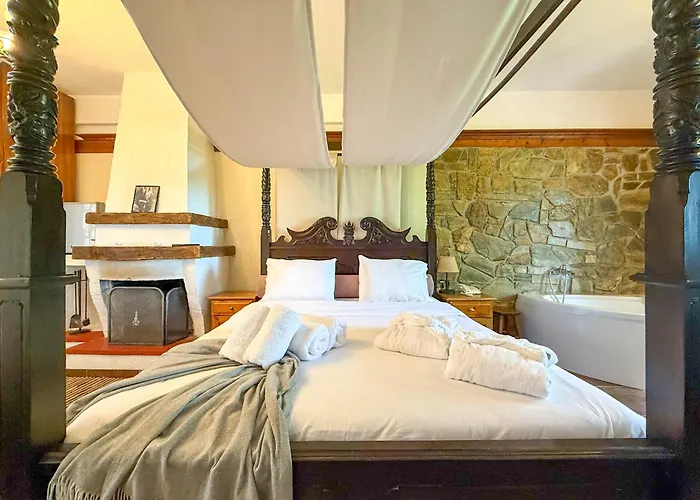 Pliades Traditional Hotel 3*