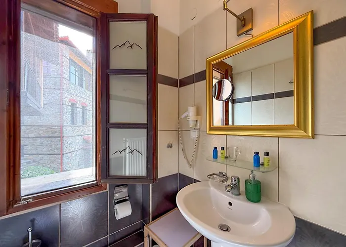 Pliades Traditional 3* Palaios Panteleimonas
