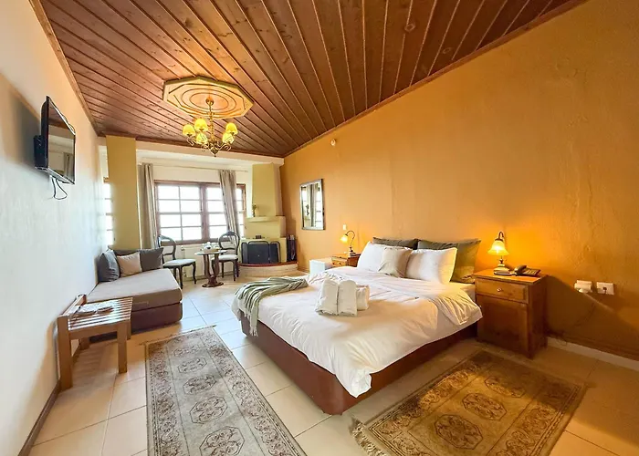 Hotel Pliades Traditional Palaios Panteleimonas