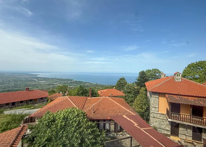 Pliades Traditional Hotel 3*