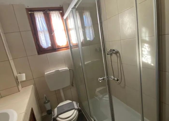 Hotel Pliades Traditional Palaios Panteleimonas